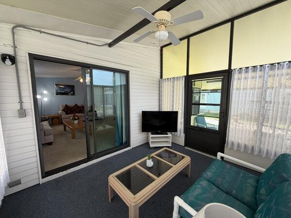 757 Century Lane a Winter Haven, FL Mobile or Manufactured Home for Sale